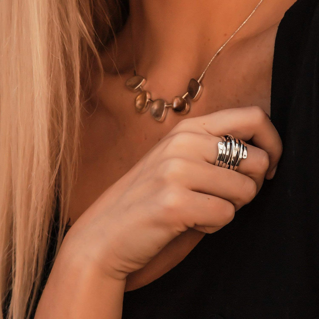 Anello vintage elegante in argento
