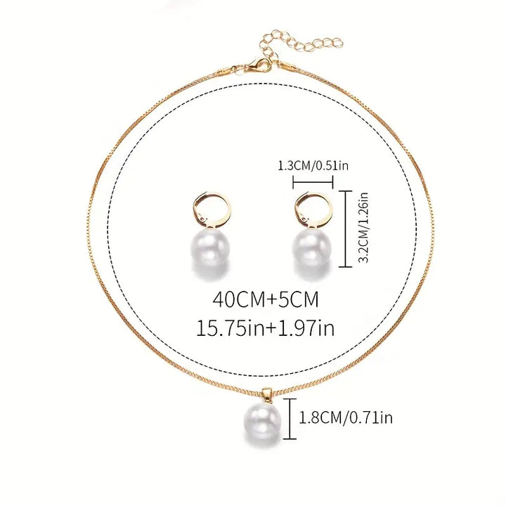 Set di gioielli eleganti con perle