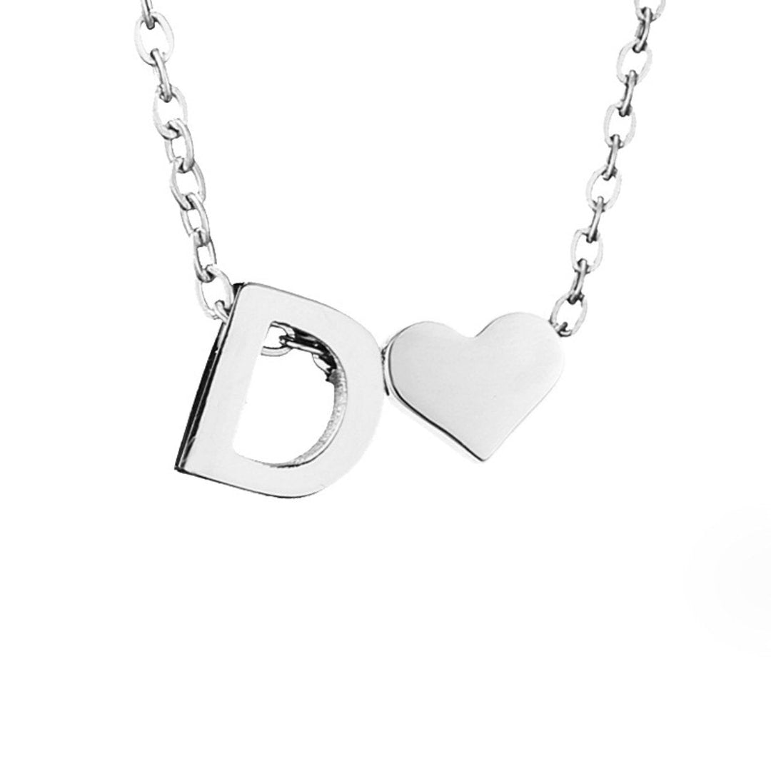 Collana Iniziale Senza Tempo con Ciondolo a Cuore