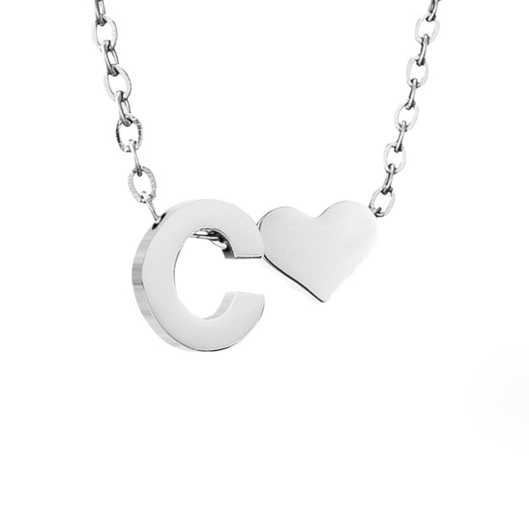 Collana Iniziale Senza Tempo con Ciondolo a Cuore
