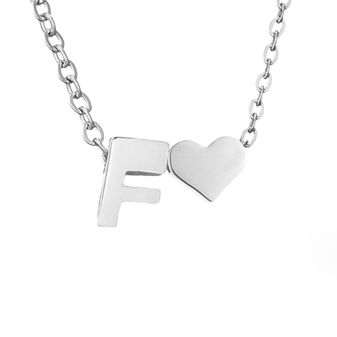 Collana Iniziale Senza Tempo con Ciondolo a Cuore